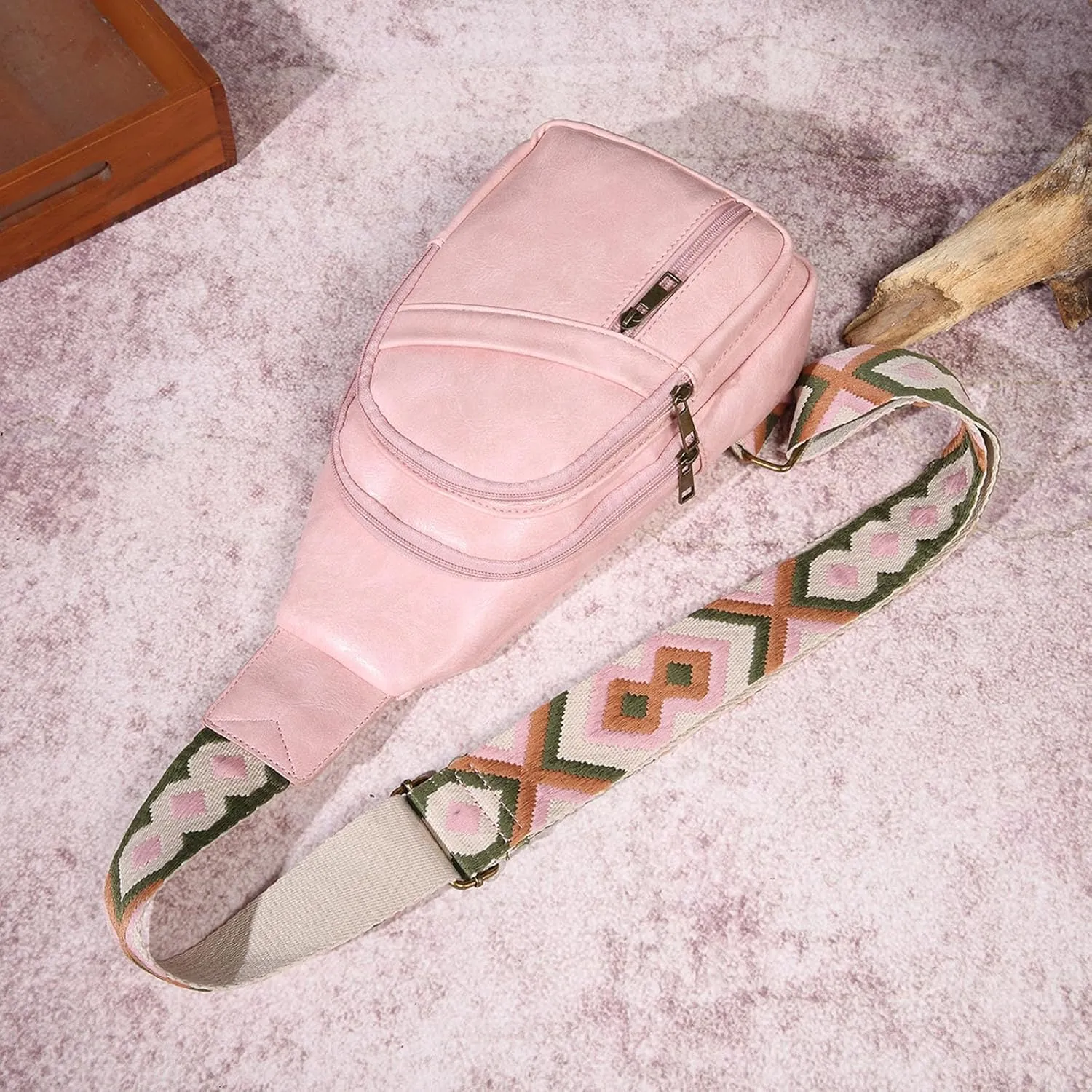 Chest Strap Small Folding Pack for Walking Women Shoulder Bag Fashion New Pattern Simple Retro Casual Chest Bag