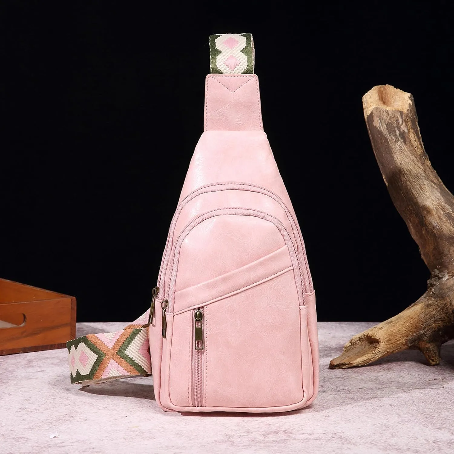 Chest Strap Small Folding Pack for Walking Women Shoulder Bag Fashion New Pattern Simple Retro Casual Chest Bag