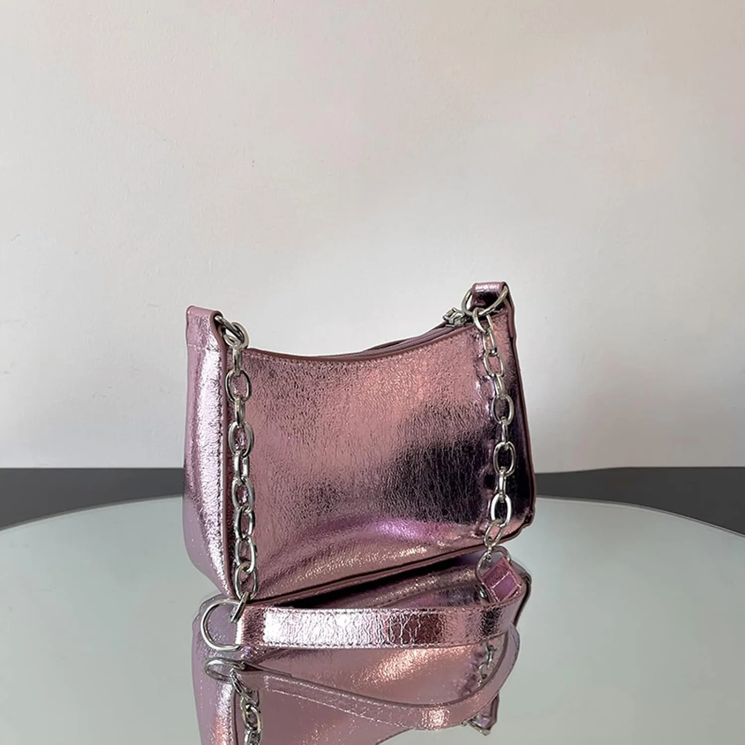 Ladies Shoulder Bags Gentle Simple Temperament Armpit Bag Straw Braided Large Capacity Commuting Tote (Purple, One Size)