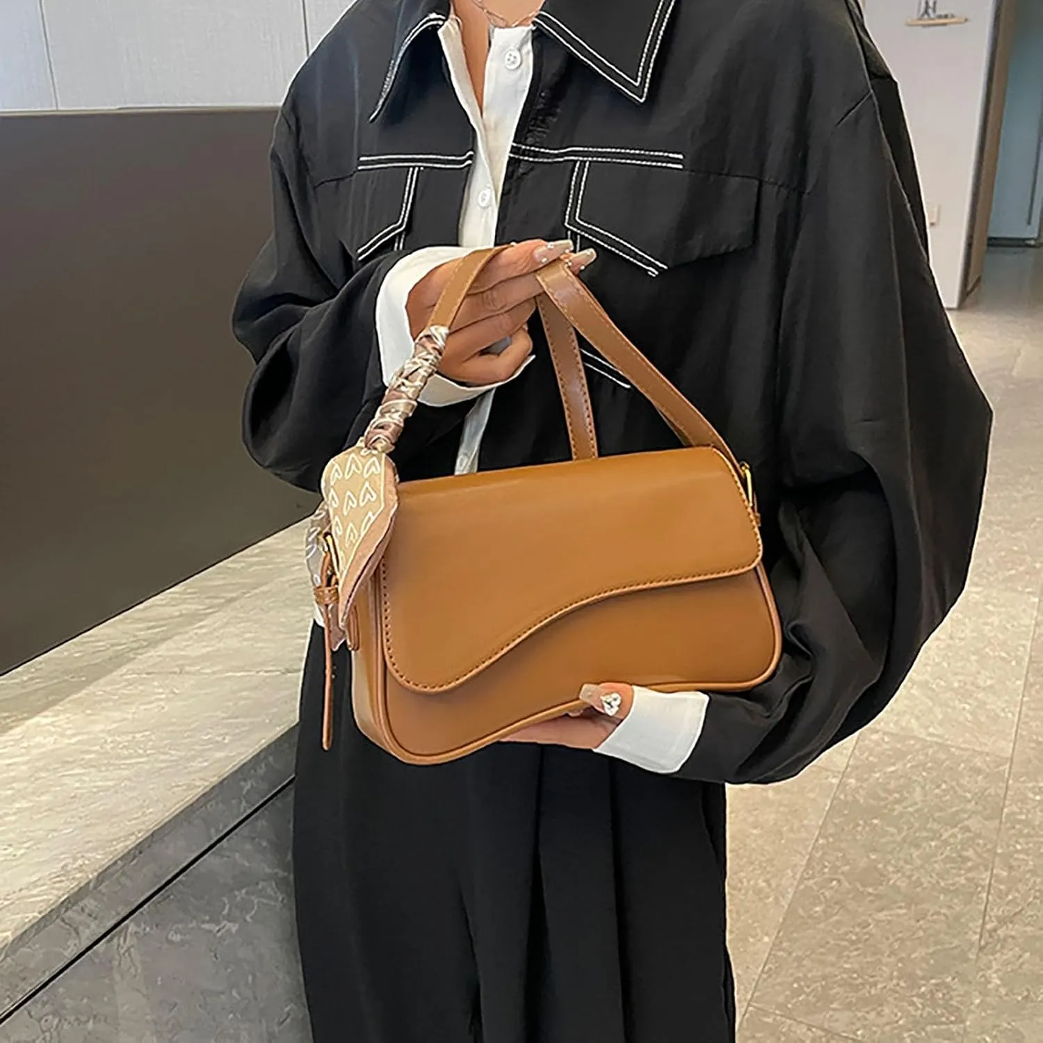 Leather Shoulder Bag, Faux Pu Leather Tote Bags Elegant Classic Handbags Purse Clutch Saddle Bag with 2 Dajustable Strap