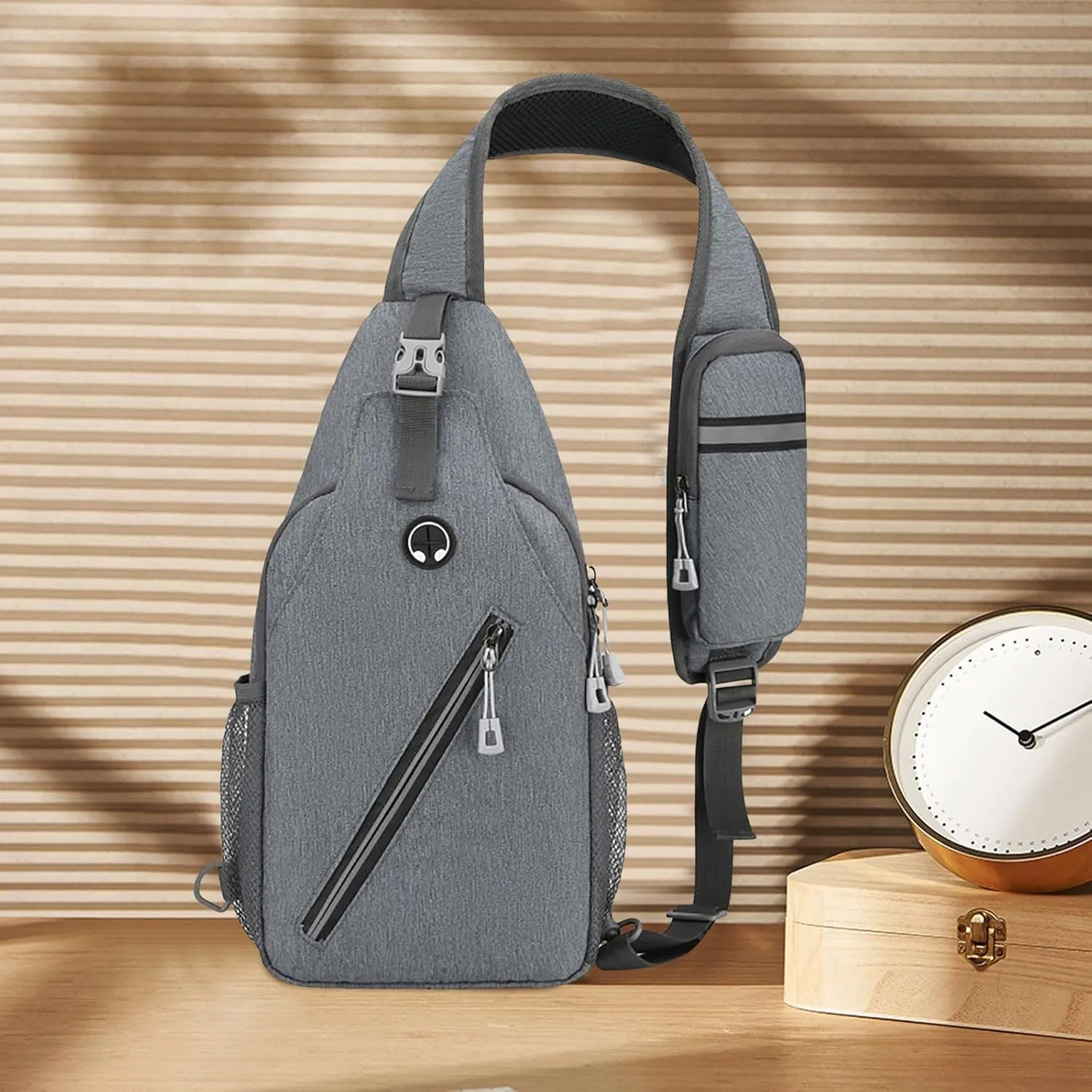 New Simple Men's Splash Proof Chest Bag Sports Leisure Shoulder Bags Fashion Student Messenger (Light Gray, One Size)