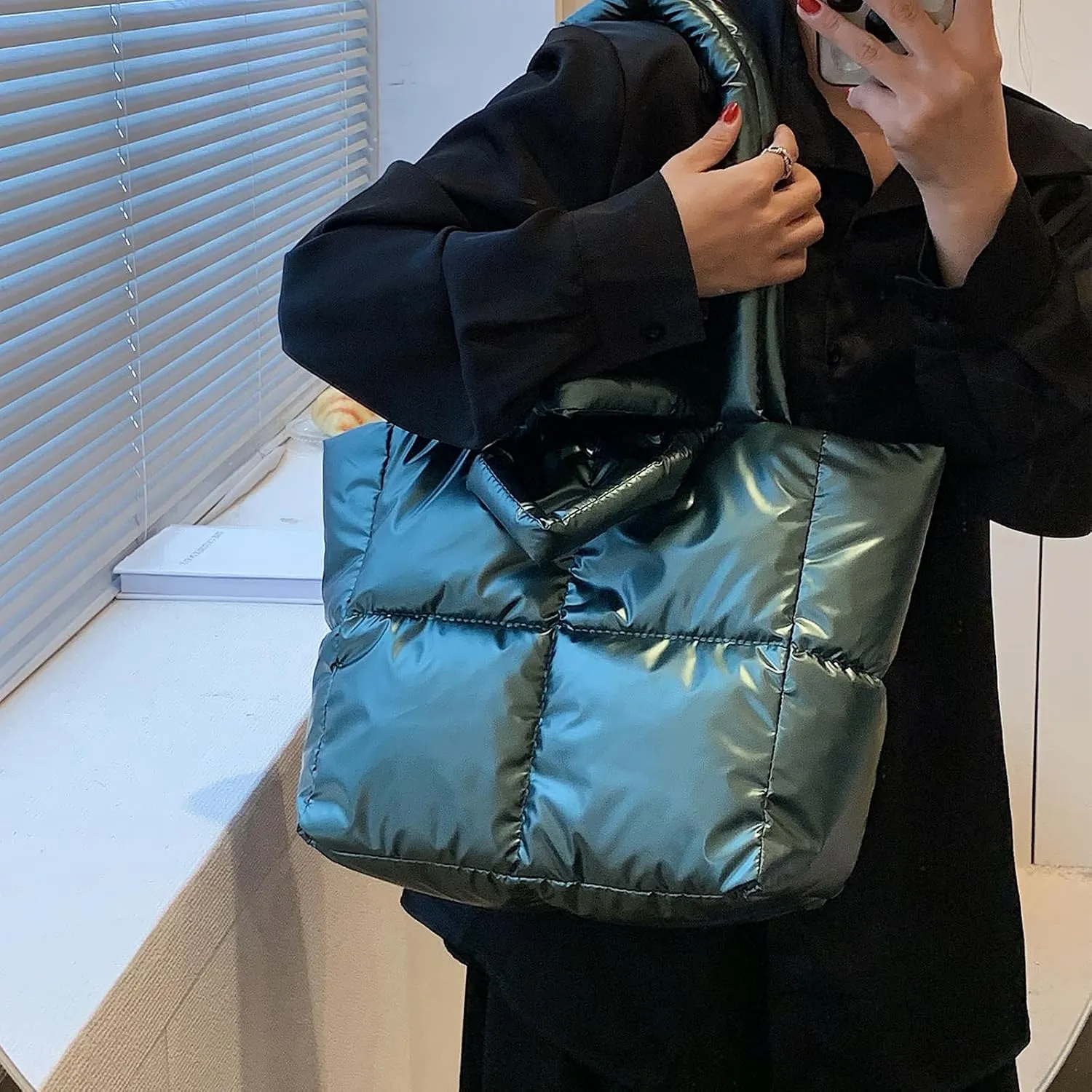 Puffer Tote for Women Large Quilted Purse Ladies Padding Shoulder Lightweight Puffy Tote and Satchels