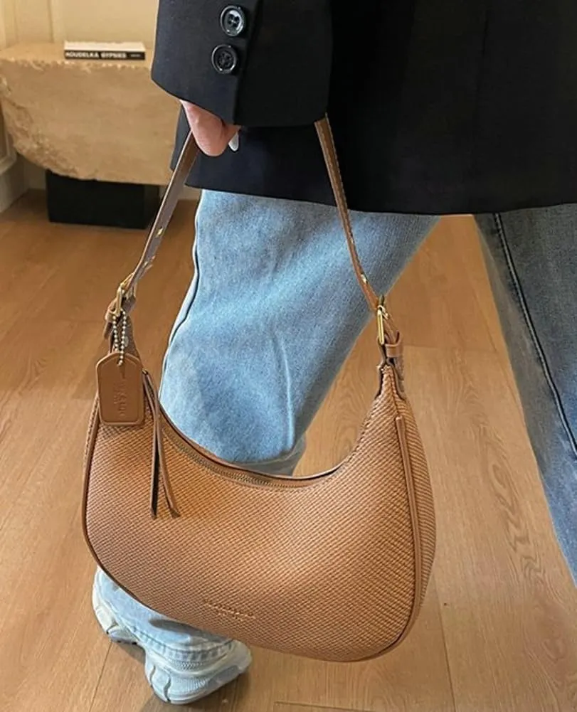 Trendy Crescent Shoulder Bag for Women Y2k Vegan Leather Tote Purses Small Handbags Ladies Dumpling Satchels