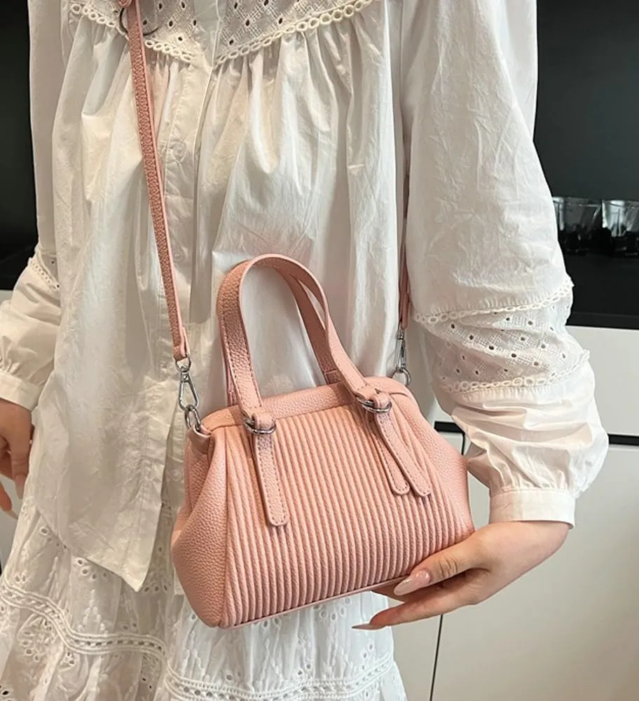 Trendy Vegan Leather Shoulder Crossbody Bag for Women Small Y2k Pleated Handbags Clutch Purse Top Handle Satchels